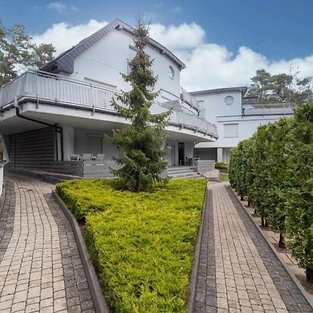 Apartament Happy - Basen, Plaza, Ochrona 24H - 3 Sypialnie Dla Maksymalnie 8 Osob Pobierowo Kültér fotó