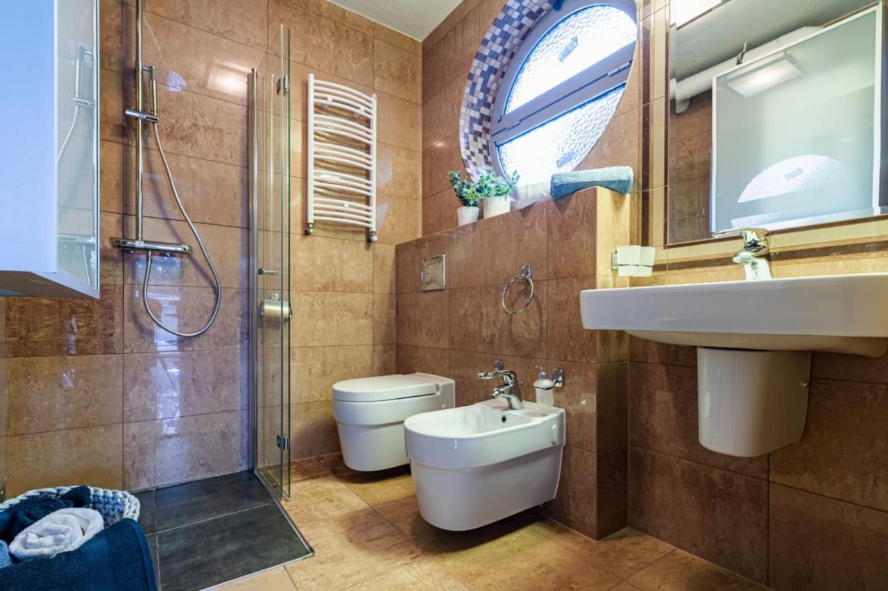 Apartament Happy - Basen, Plaza, Ochrona 24H - 3 Sypialnie Dla Maksymalnie 8 Osob Pobierowo Kültér fotó